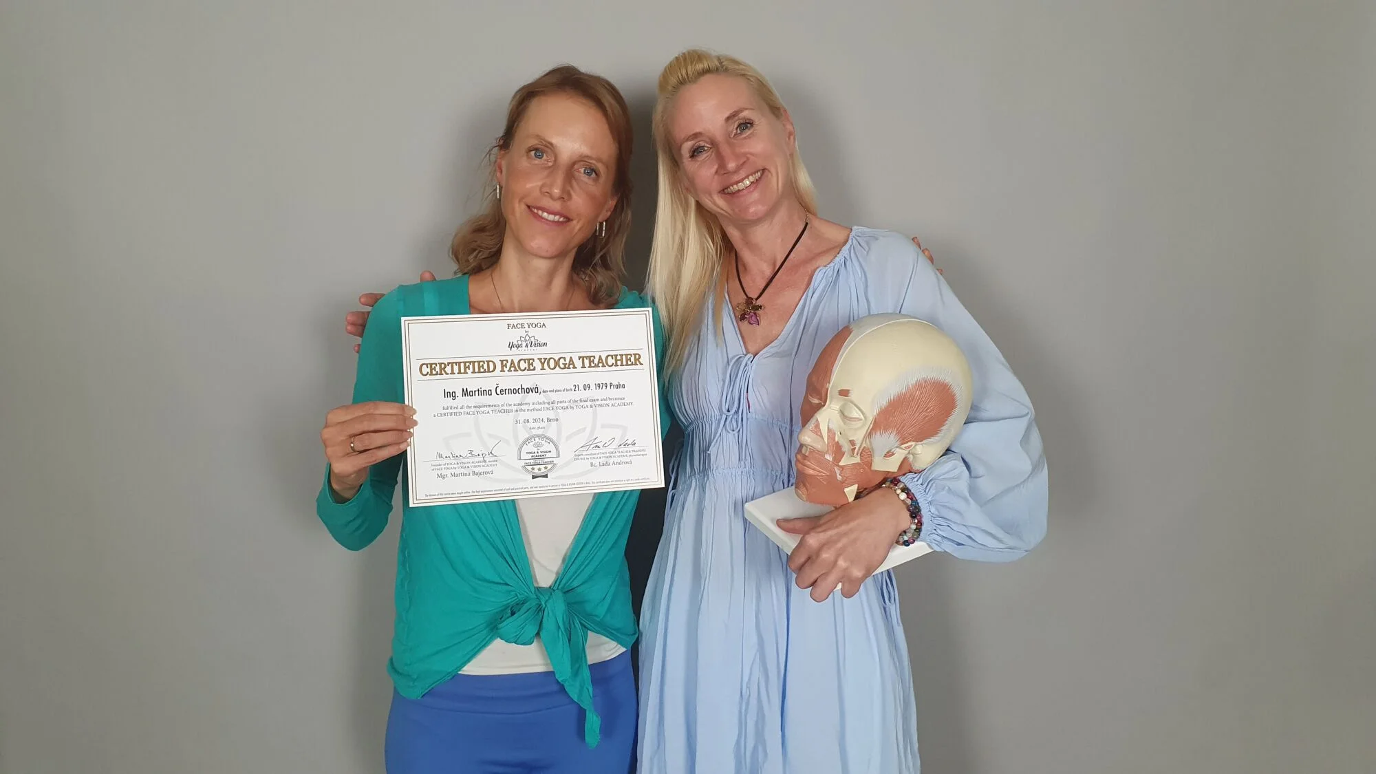 Martina Černochová — absolventka instruktorského kurzu Face Yogy